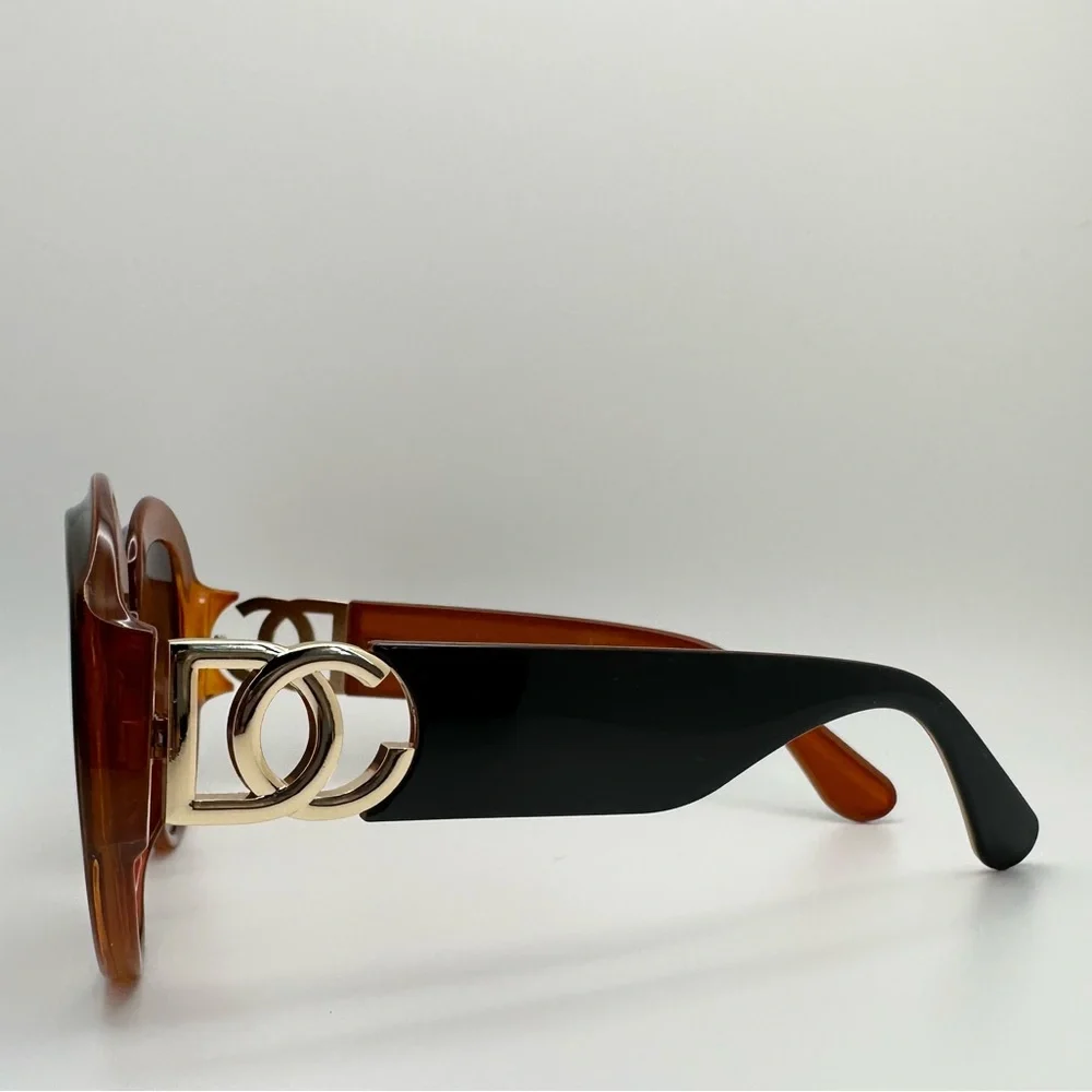 Oversized Round Sunglasses with Gold Arm Detail